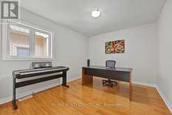 30 NAPERTON DRIVE | Brampton Ontario | Slide Image Thirty-two