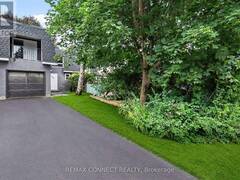 43 TYBALT CRESCENT Ottawa Ontario, K2H 8J6