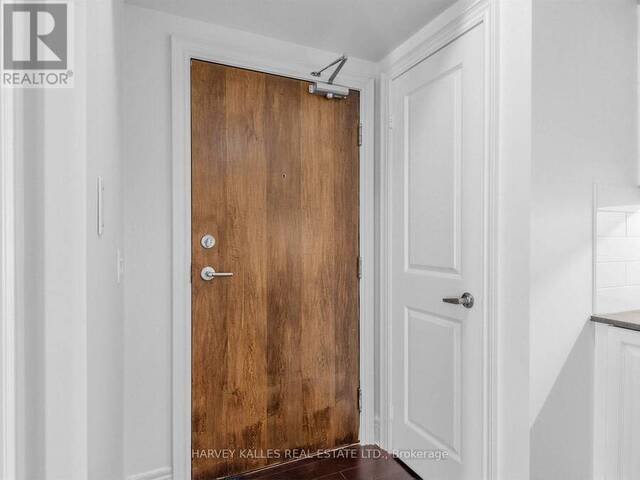 217 - 701 SHEPPARD AVENUE Toronto Ontario, M3H 0B2 - 3 Bedrooms Condo For Sale