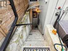 209 MARLBOROUGH PLACE | Toronto Ontario | Slide Image Twenty-three