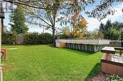 1068 WILDWOOD DRIVE | Newmarket Ontario | Slide Image Thirty-two