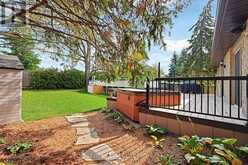 1068 WILDWOOD DRIVE | Newmarket Ontario | Slide Image Thirty-three