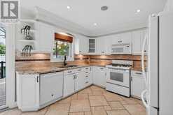 1068 WILDWOOD DRIVE | Newmarket Ontario | Slide Image Nine
