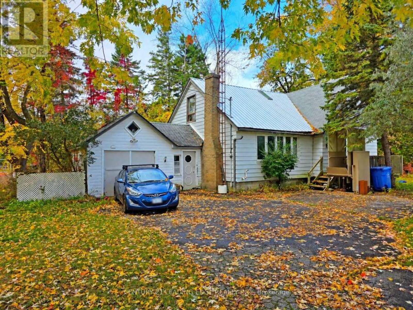 31260 LAKE RIDGE ROAD, Georgina, Ontario L0E 1E0