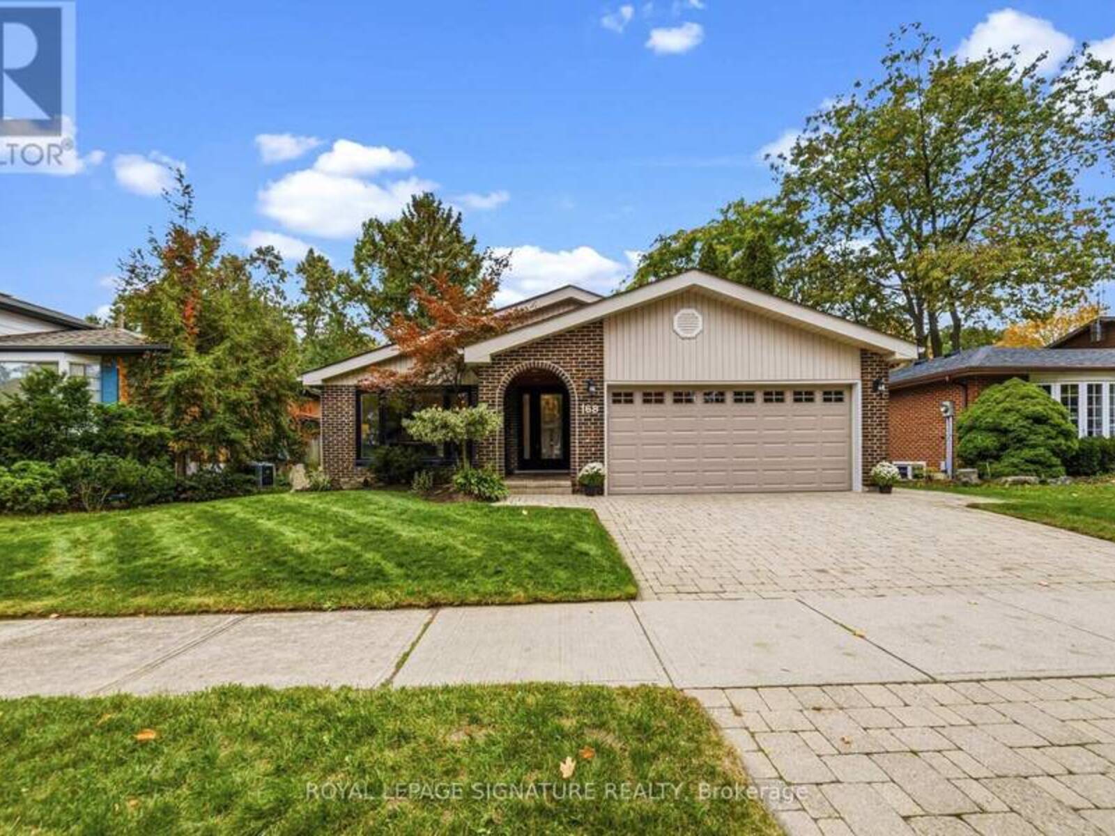 168 ARICHAT ROAD, Oakville, Ontario L6J 5N4