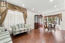 51 THORPE CRESCENT | Brampton Ontario | Slide Image Six