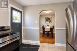 75 BARONS AVENUE | Hamilton Ontario | Slide Image Sixteen