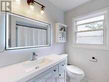 122 BROWNING TRAIL | Barrie Ontario | Slide Image Thirty-two