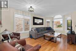 237 PRINGLE DRIVE | Barrie Ontario | Slide Image Six
