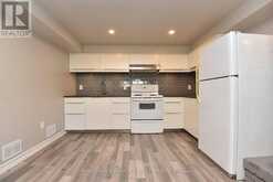 699 CASTLEGUARD CRESCENT | Burlington Ontario | Slide Image Thirty-six