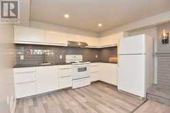 699 CASTLEGUARD CRESCENT | Burlington Ontario | Slide Image Thirty-seven