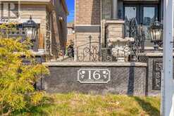 16 CANARY CLOSE | Brampton Ontario | Slide Image Eight