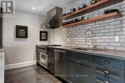 29 STANDISH AVENUE | Toronto Ontario | Slide Image Twelve