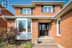 20 MILLSTONE CRESCENT | Whitby Ontario | Slide Image Four