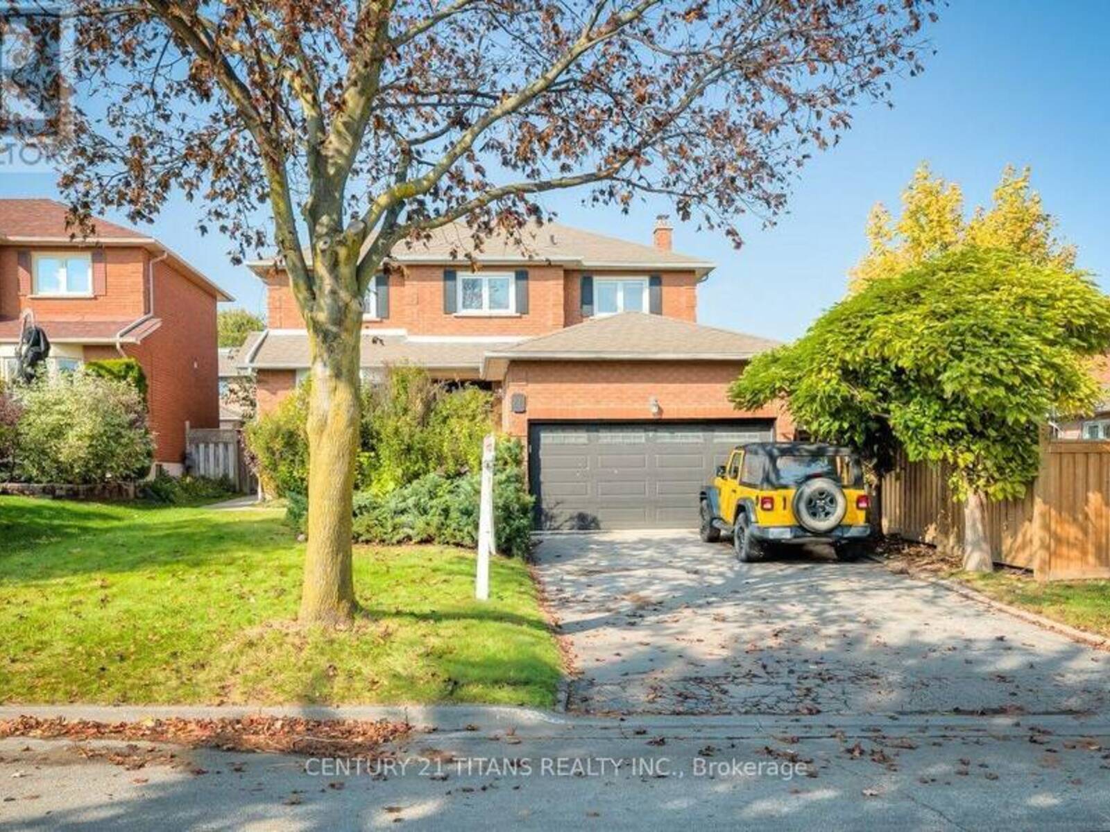 20 MILLSTONE CRESCENT, Whitby, Ontario L1R 1T4
