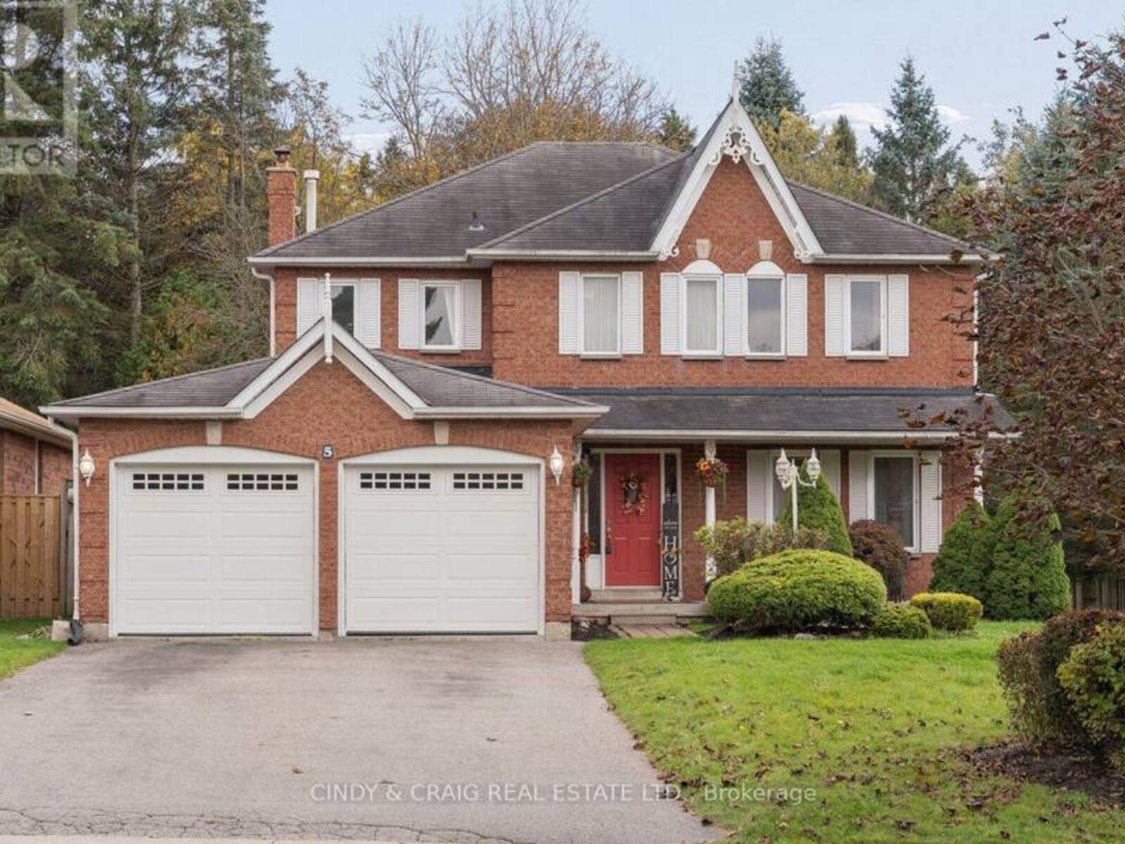 5 GRADY DRIVE, Clarington, Ontario L1B 1J1