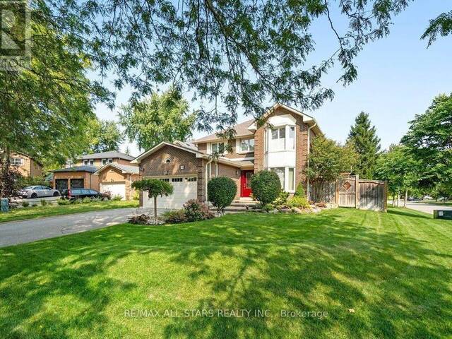 18 RANGER COURT Markham Ontario, L3P 6B3 - 5 Bedrooms Home For Sale