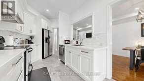 6 KINNEY GATE | Vaughan Ontario | Slide Image Sixteen