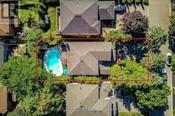 350 KIRBY CRESCENT | Newmarket Ontario | Slide Image Four