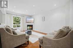 582 PLANTATION GATE | Newmarket Ontario | Slide Image Fifteen