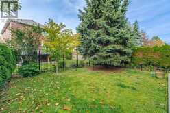582 PLANTATION GATE | Newmarket Ontario | Slide Image Thirty-three