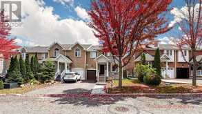 79 RED RIVER CRESCENT | Newmarket Ontario | Slide Image Forty-four
