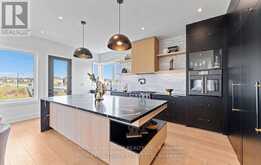 88 COSFORD STREET | Aurora Ontario | Slide Image Seventeen