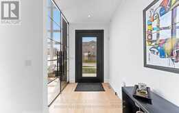 88 COSFORD STREET | Aurora Ontario | Slide Image Three