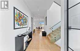 88 COSFORD STREET | Aurora Ontario | Slide Image Seven