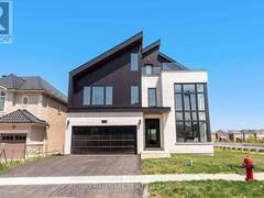 88 COSFORD STREET Aurora Ontario, L4G 0G6