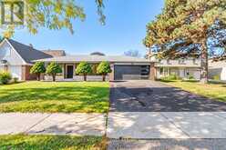 2651 THORN LODGE DRIVE | Mississauga Ontario | Slide Image Two