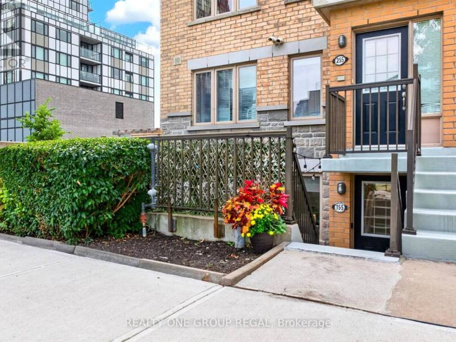 155 - 6 FOUNDRY AVENUE, Toronto, Ontario M6H 0A4