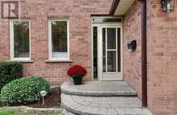 1027 SERDICA COURT | Mississauga Ontario | Slide Image Two
