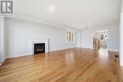 96 BUTLER BOULEVARD | Lindsay Ontario | Slide Image Fifteen