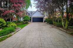 29 WOODSIDE SQUARE | Fonthill Ontario | Slide Image Two