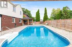 218 ANGELINE STREET N | Lindsay Ontario | Slide Image Six