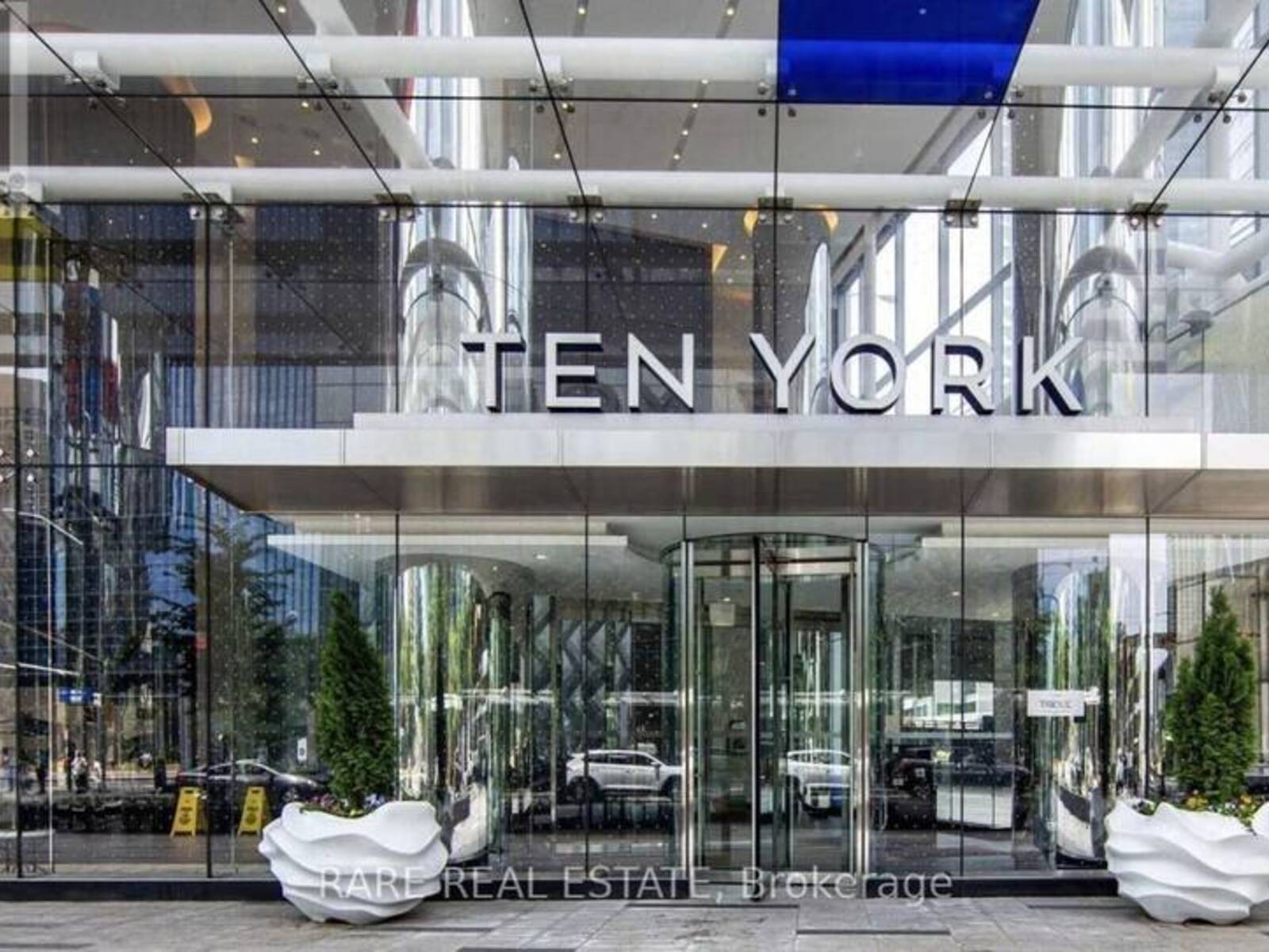 2802 - 10 YORK STREET, Toronto, Ontario M5J 0E1
