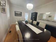 63 OATLANDS CRESCENT | Richmond Hill Ontario | Slide Image Nine