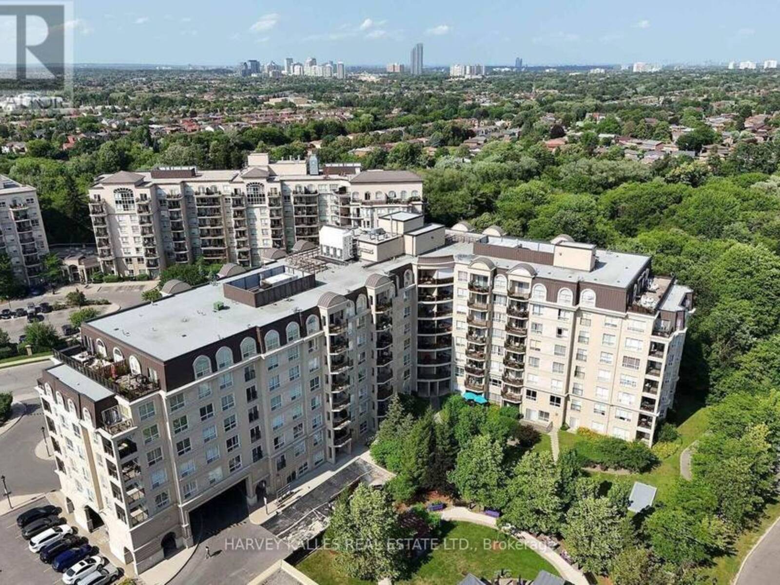 704 - 1 MAISON PARC COURT, Vaughan, Ontario L4J 9K1