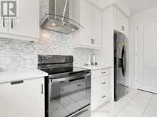 85 CASELY AVENUE | Richmond Hill Ontario | Slide Image Thirteen