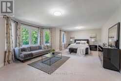 118 MAY AVENUE | Richmond Hill Ontario | Slide Image Thirteen