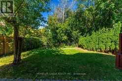 118 MAY AVENUE | Richmond Hill Ontario | Slide Image Thirty