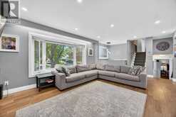 56 BRIAR ROAD | Barrie Ontario | Slide Image Sixteen