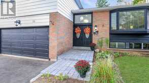 56 BRIAR ROAD | Barrie Ontario | Slide Image Two
