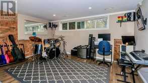 56 BRIAR ROAD | Barrie Ontario | Slide Image Thirty