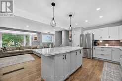 56 BRIAR ROAD | Barrie Ontario | Slide Image Nine