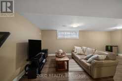 6911B HICKLING CRESCENT | Mississauga Ontario | Slide Image Thirty-one