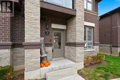 9 - 5030 CORPORATE DRIVE | Burlington Ontario | Slide Image Six