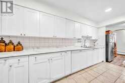 402 - 5 FRITH ROAD | Toronto Ontario | Slide Image Nine