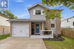 11 SANDALWOOD DRIVE | Cambridge Ontario | Slide Image One